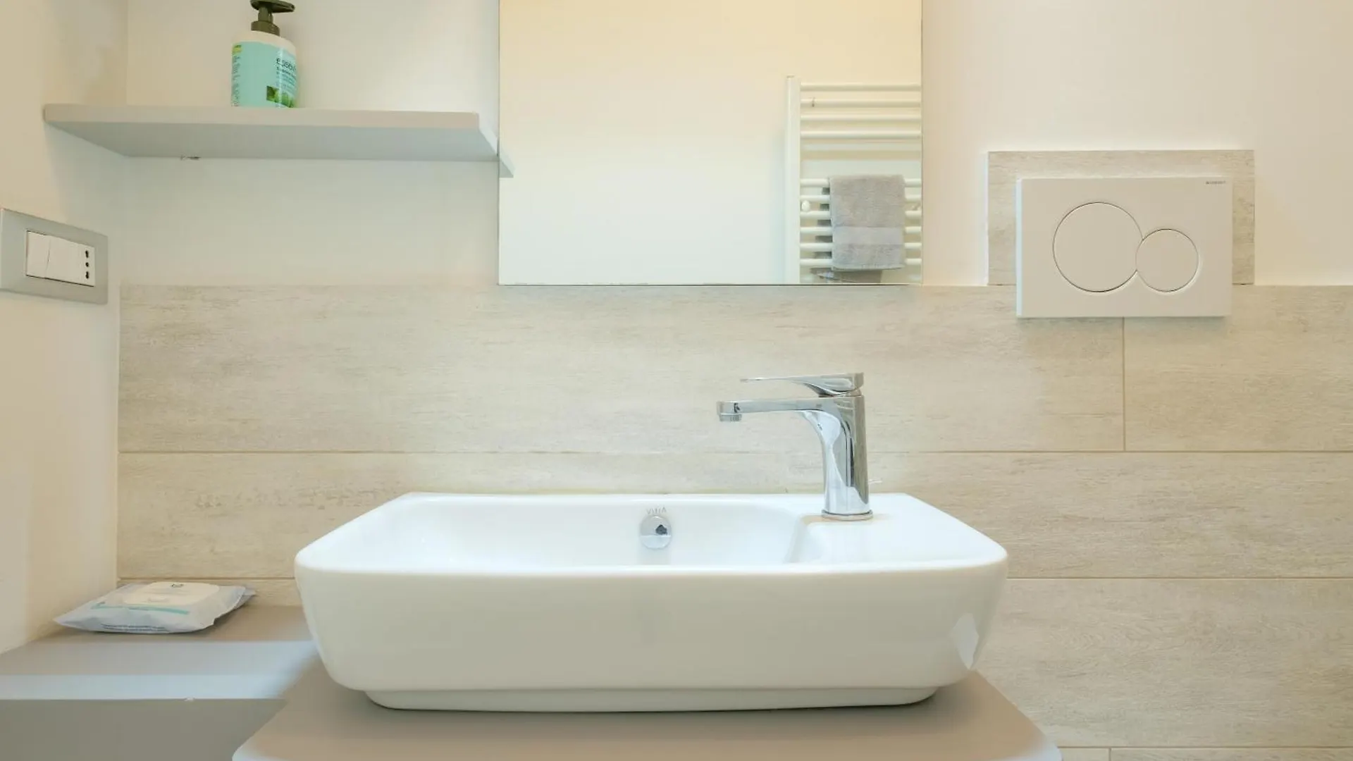 Casa Parisini By Studio Vita Bologna
